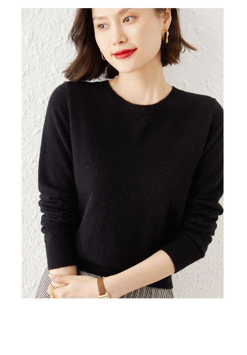 30代ファッション 上質な柔らかさ ベーシックニット