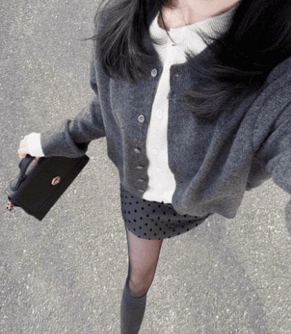 30代ファッション 大人の洗練コンフォートカーディガン