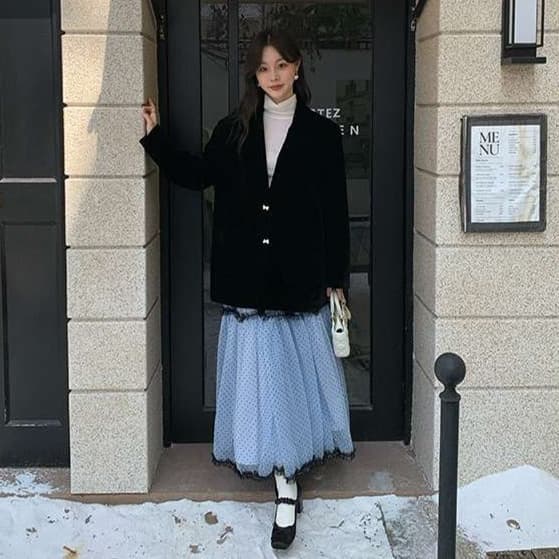 30代ファッション ふんわりチュールロングスカート