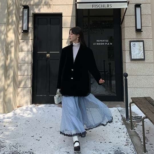 30代ファッション ふんわりチュールロングスカート