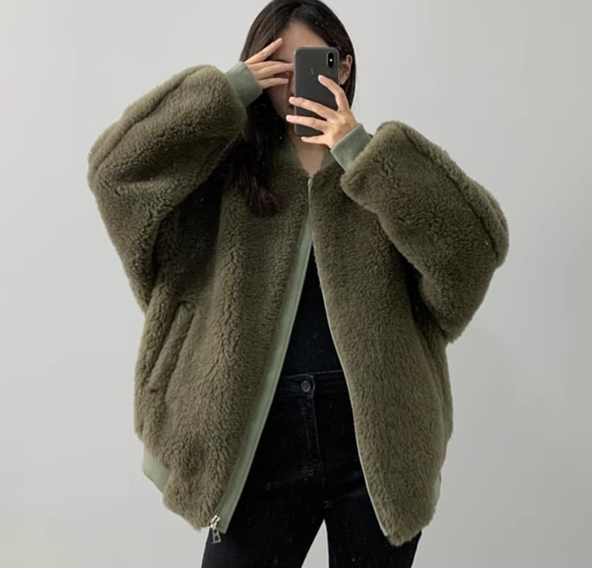30代ファッション もこもこボアブルゾン