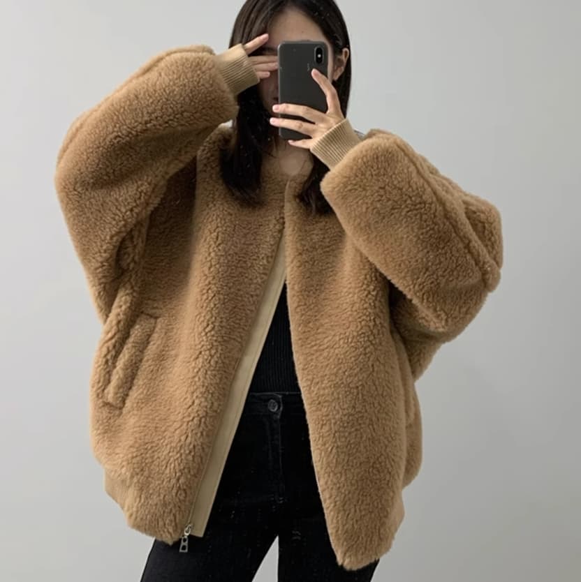 30代ファッション もこもこボアブルゾン