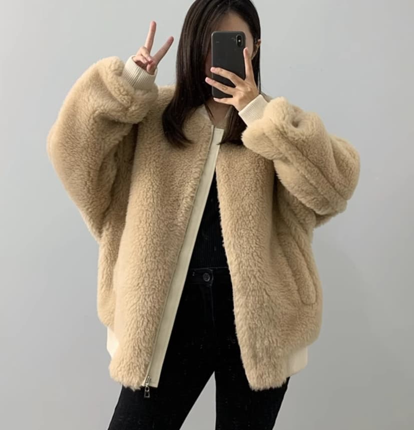 30代ファッション もこもこボアブルゾン