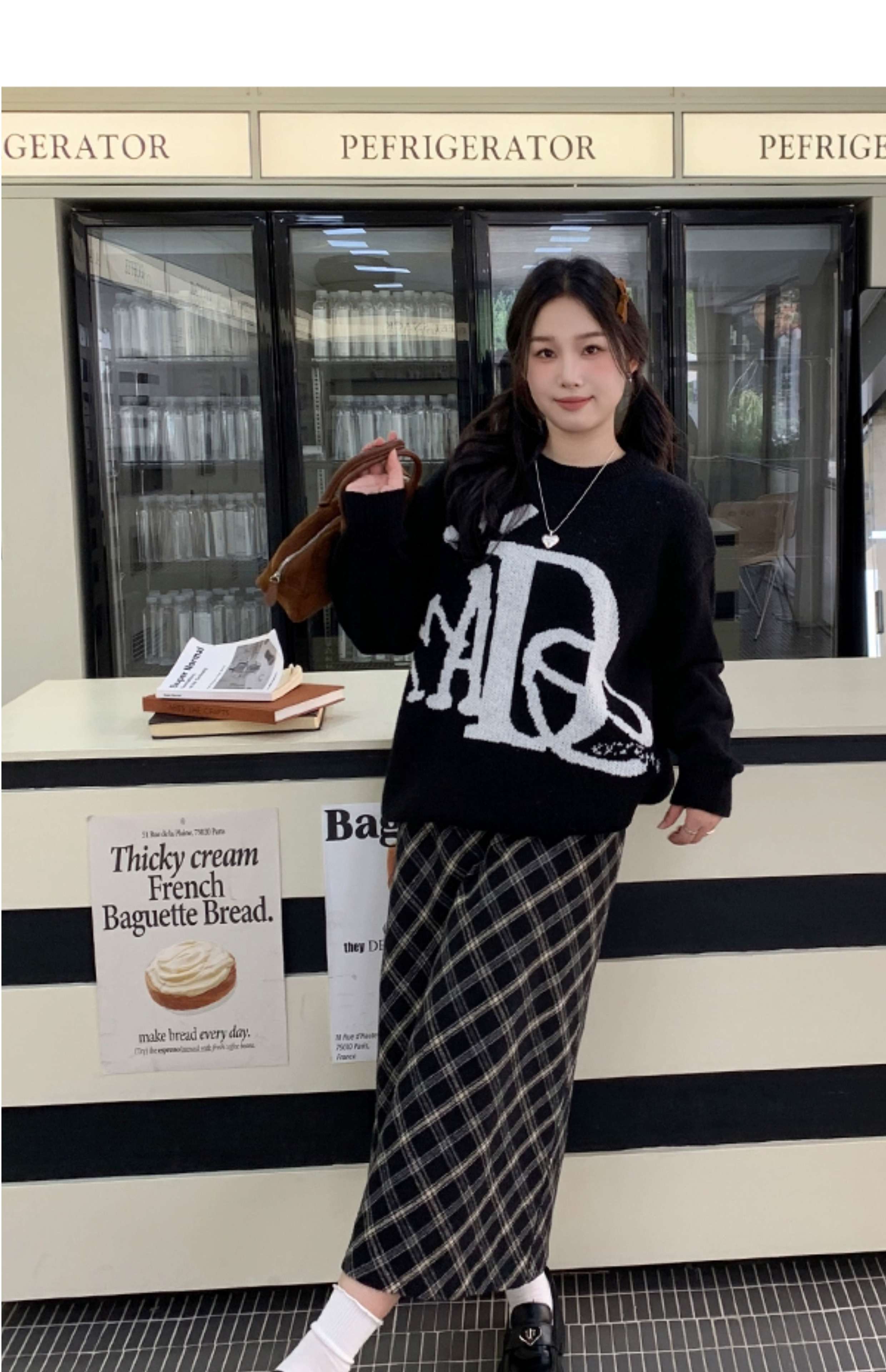 30代ファッション チェック柄ロングスカート