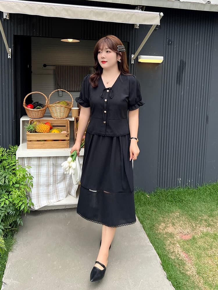 30代ファッション 優雅なレトロ風フレアスカート