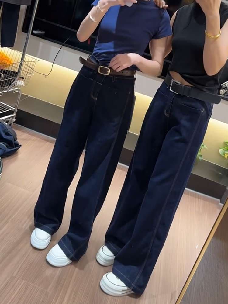 30代ファッション ゆったりワイドデニムパンツ