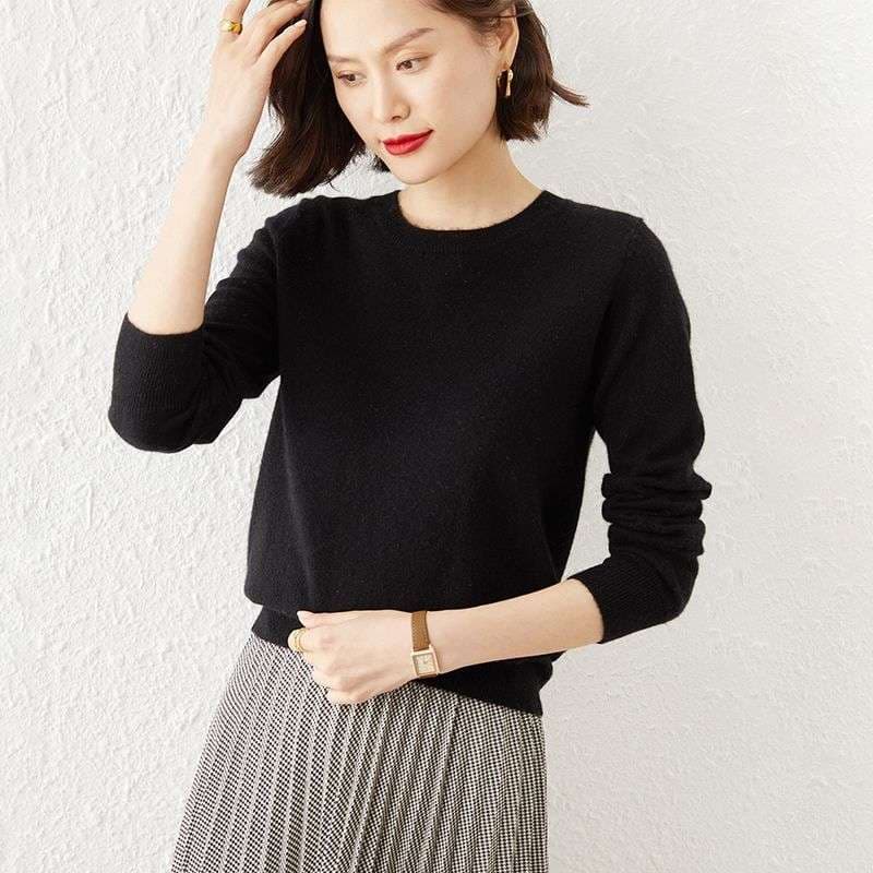 30代ファッション 上質な柔らかさ ベーシックニット