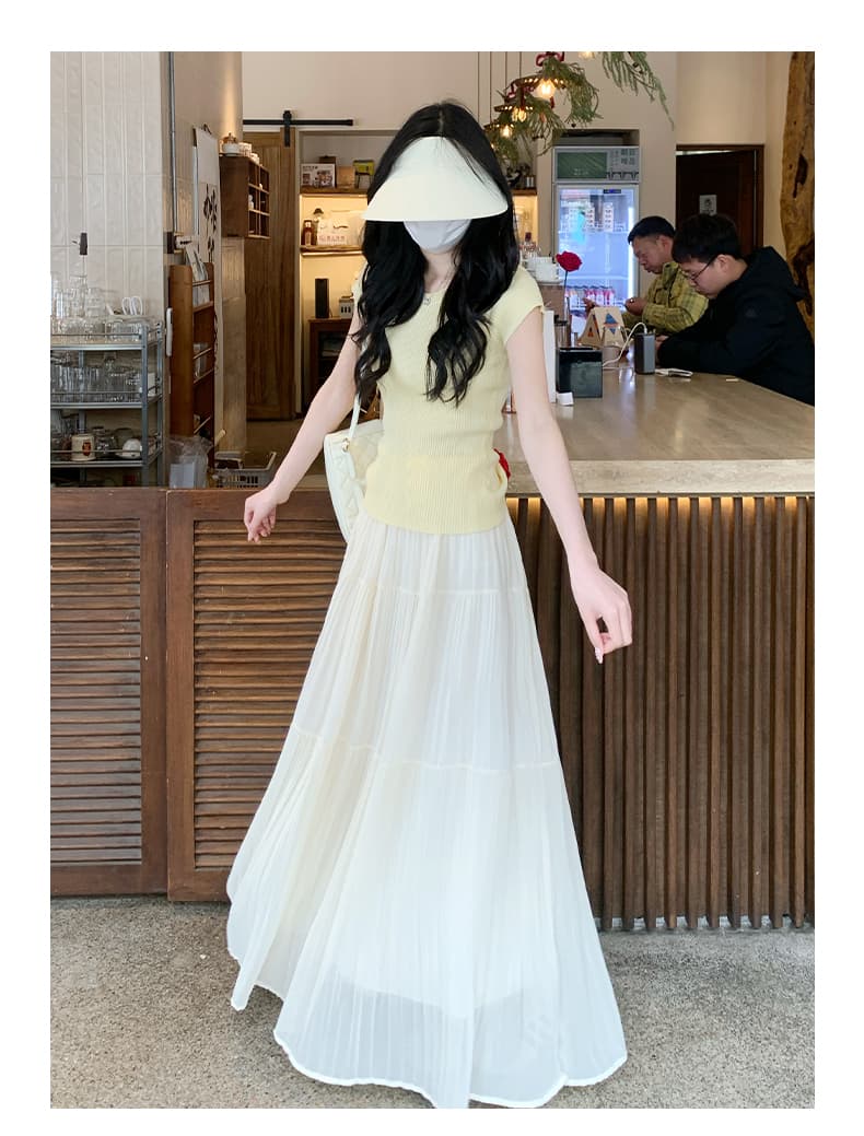 30代ファッション 優美シルエット プリーツロングスカート