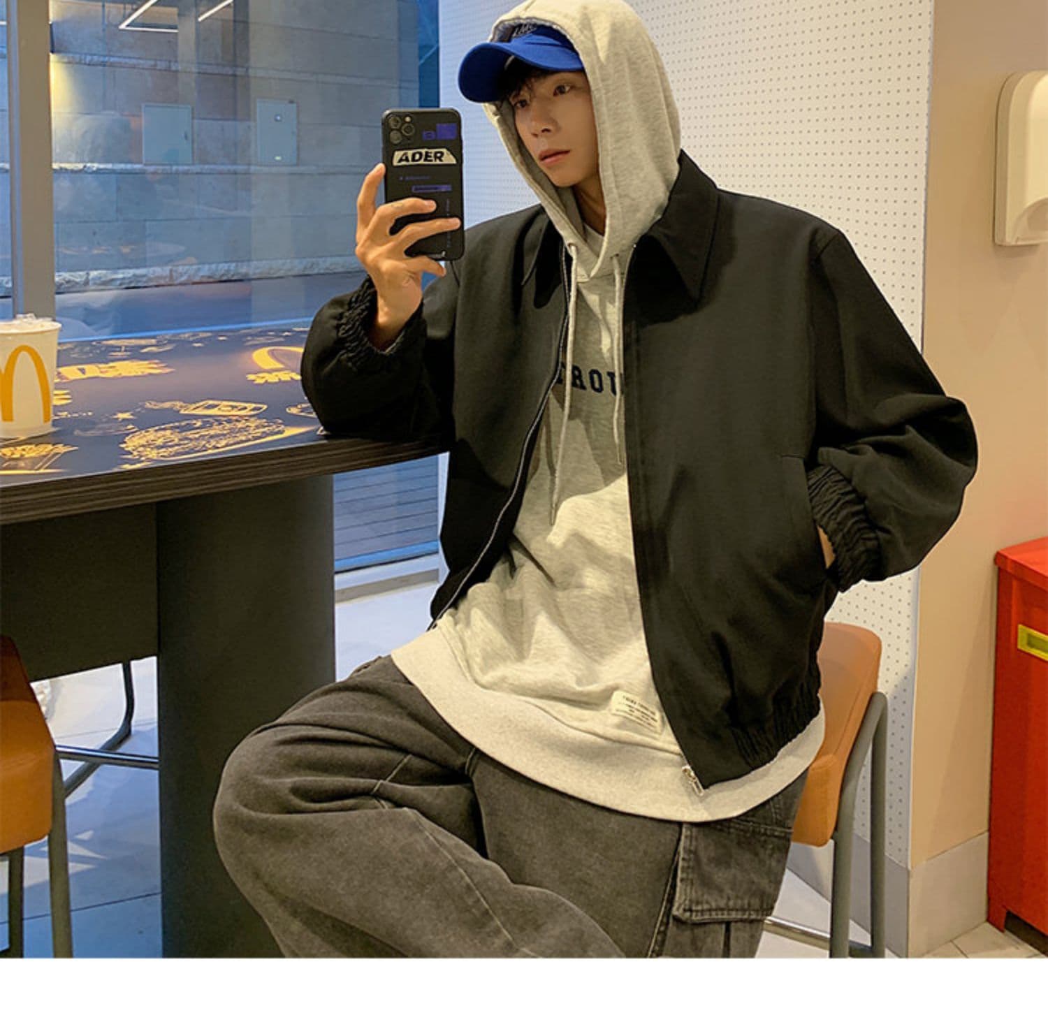 30代ファッション ゆったりシルエット開襟ジップアップジャケット