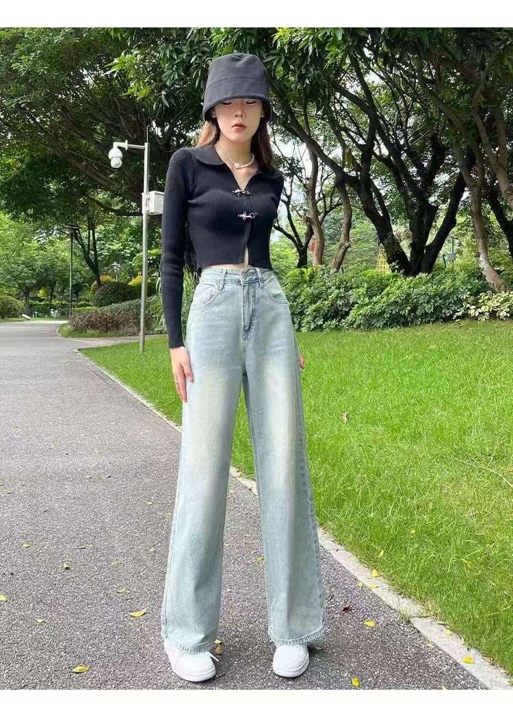 30代ファッション ゆったりハイウエストデニムパンツ