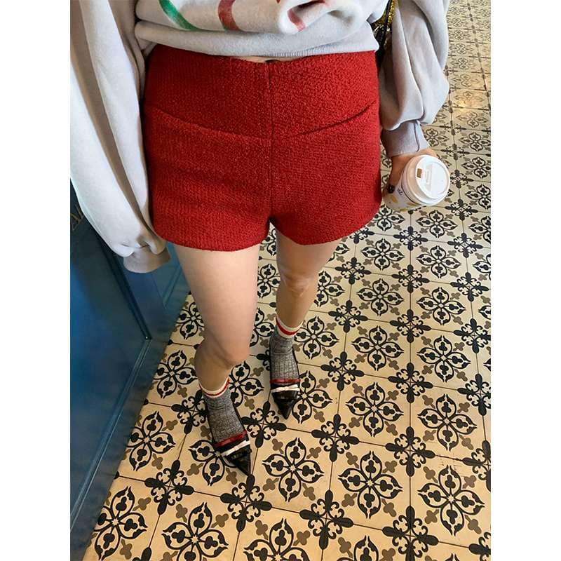 30代ファッション もこもこショートパンツ