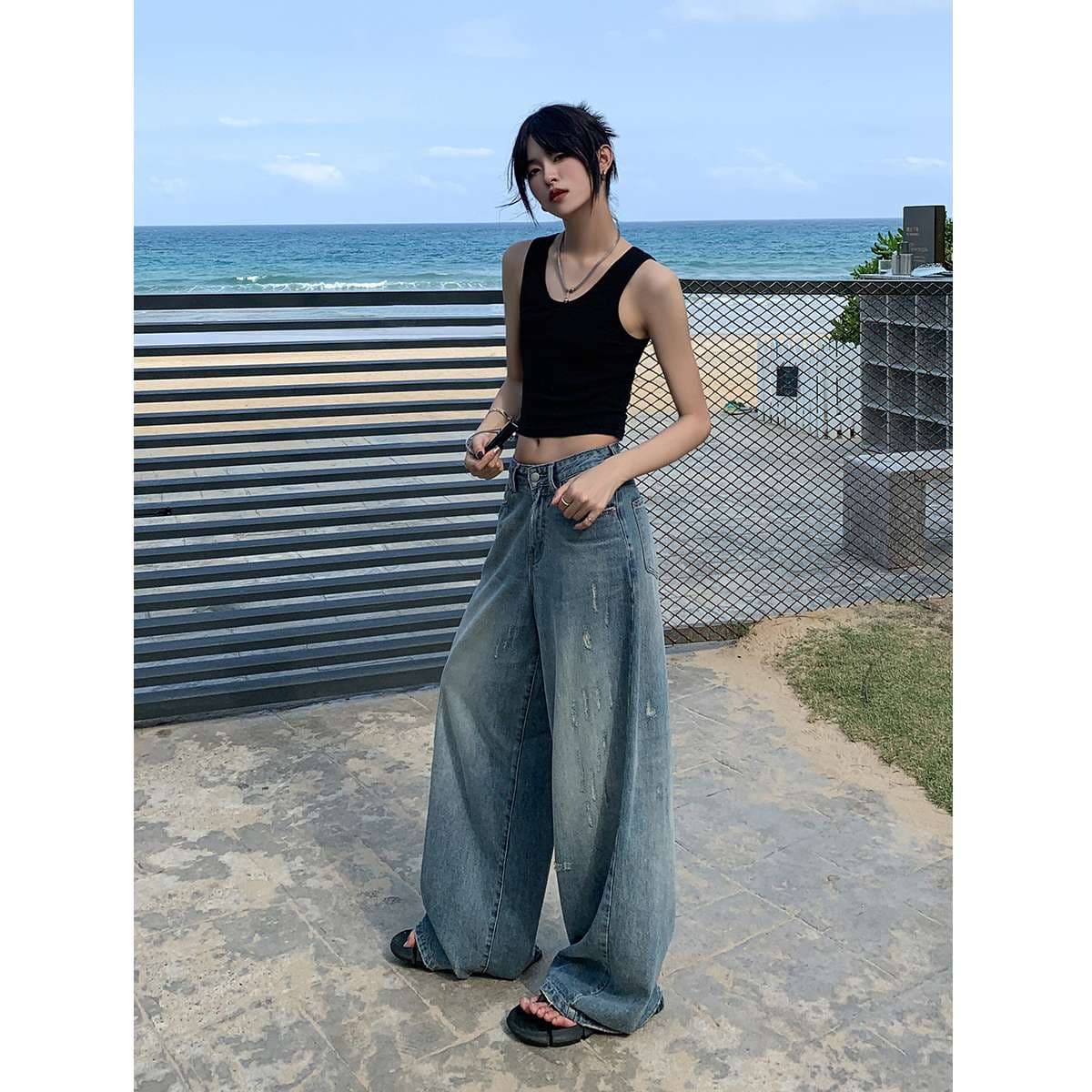 30代ファッション リラックスワイドデニムパンツ