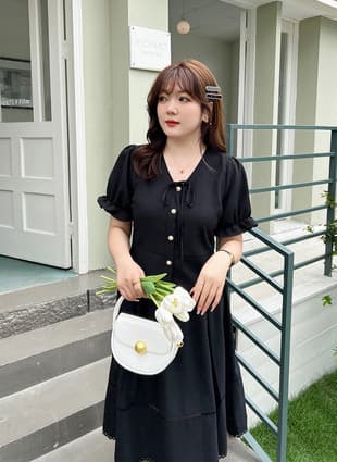30代ファッション 優雅なレトロ風フレアスカート