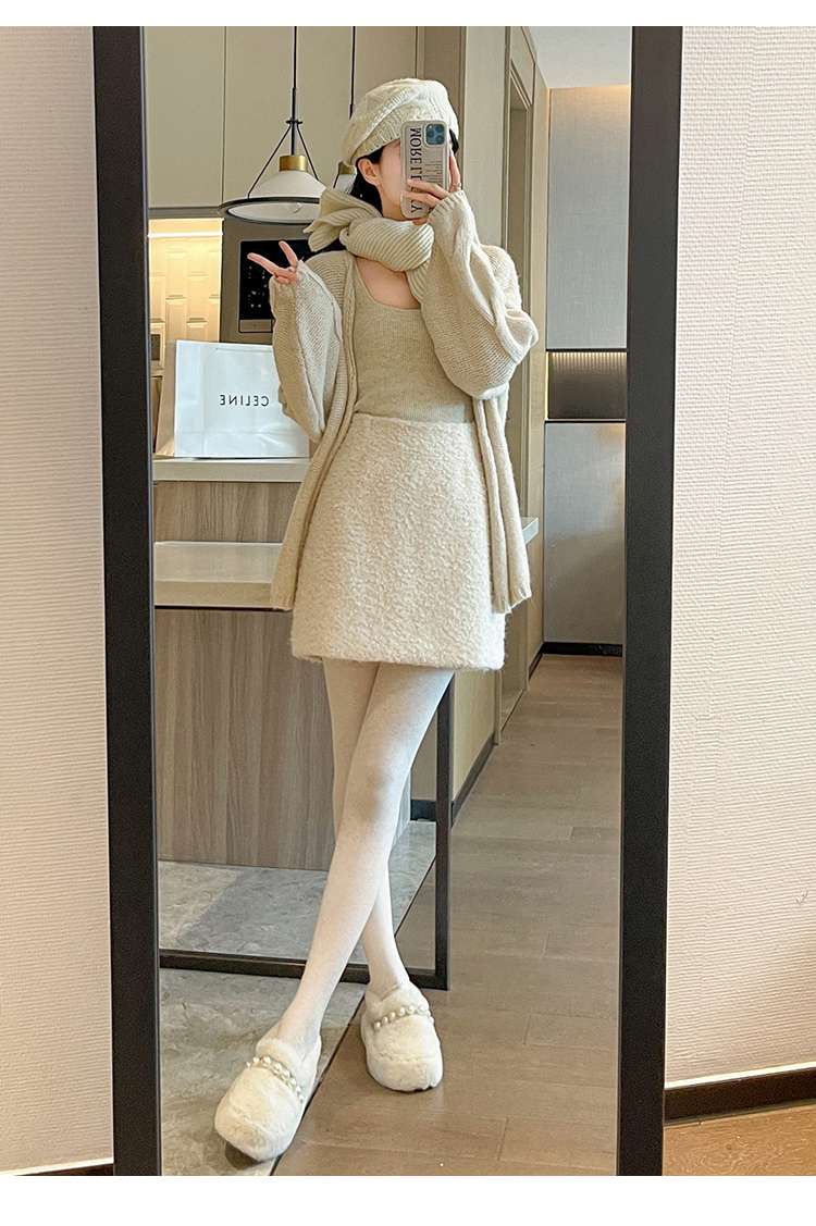 30代ファッション ふわもこウール台形スカート
