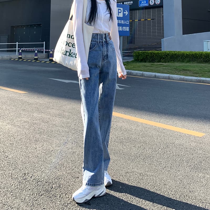 30代ファッション ゆったりハイウエストデニムワイドパンツ