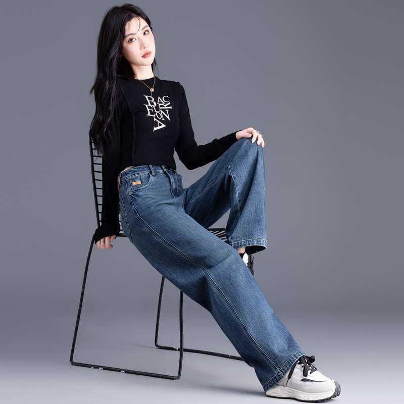 30代ファッション ゆったりデニムワイドパンツ