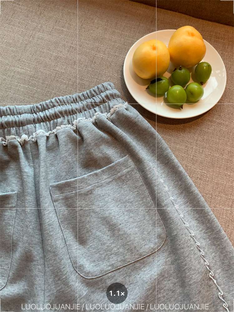 30代ファッション ゆったりシルエット飾り縫いパンツ