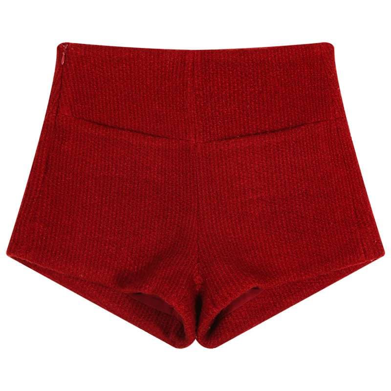 30代ファッション もこもこショートパンツ