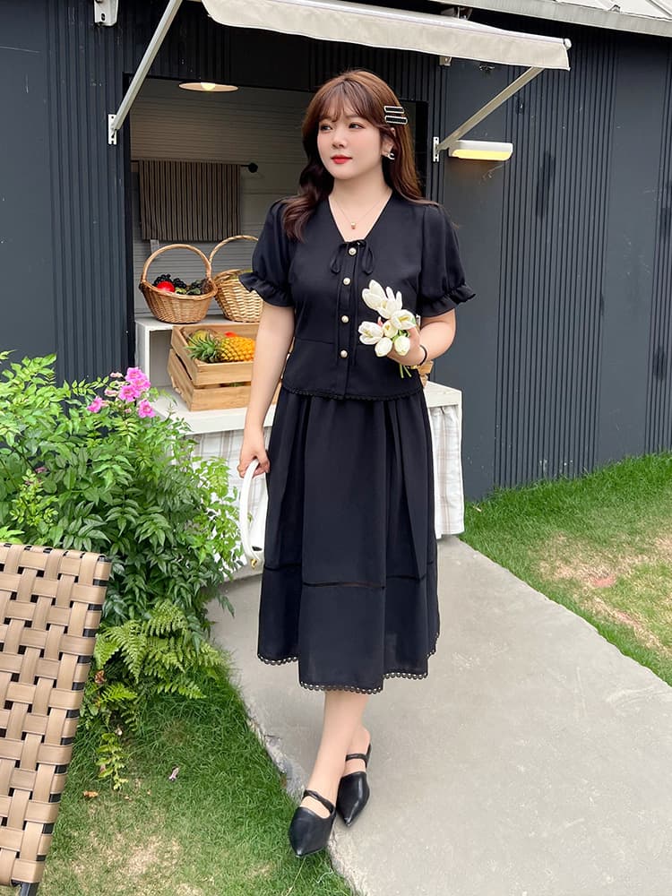 30代ファッション 優雅なレトロ風フレアスカート
