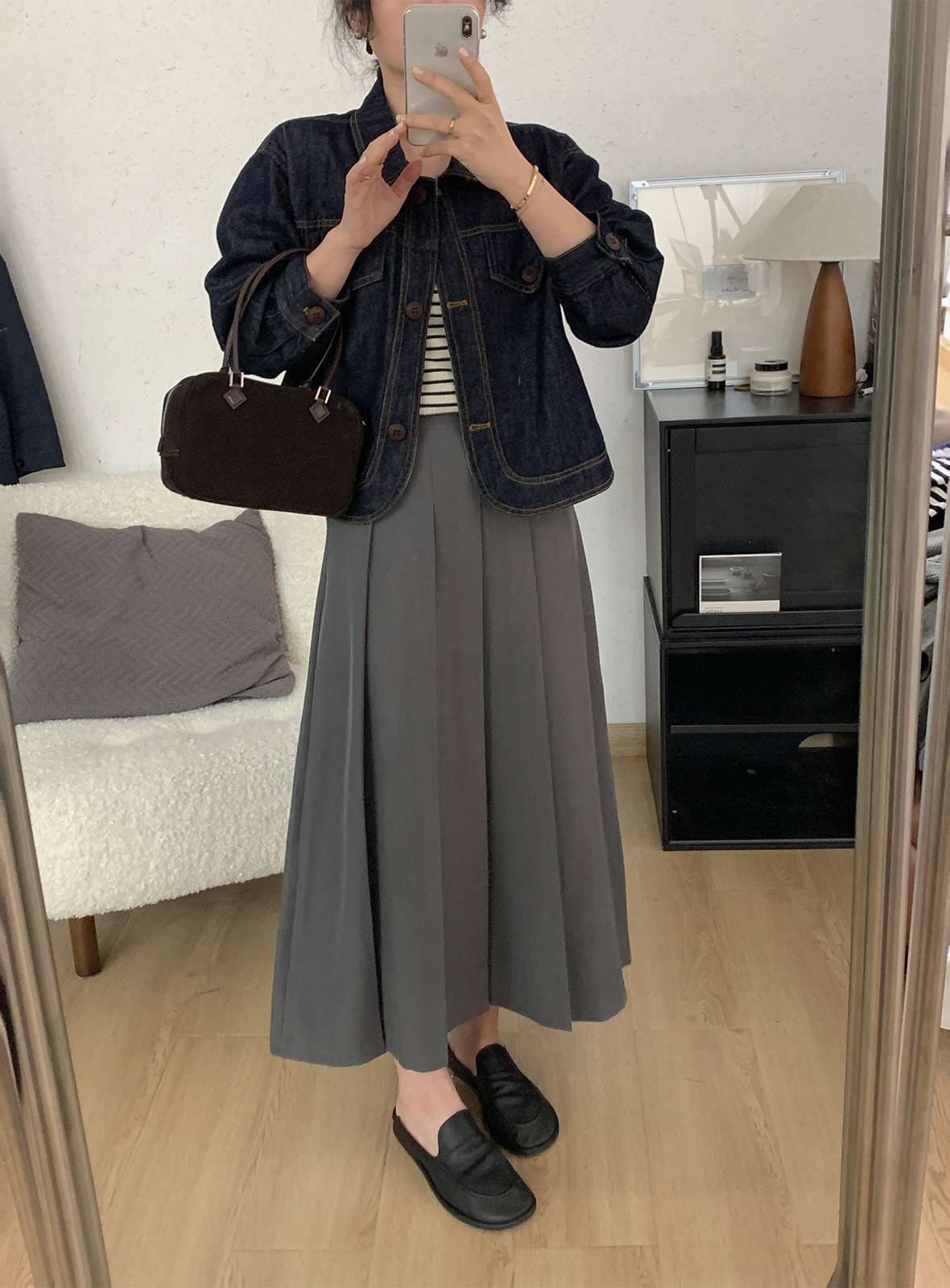 30代ファッション 上品プリーツロングスカート