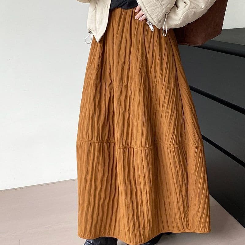 30代ファッション ナチュラルプリーツロングスカート