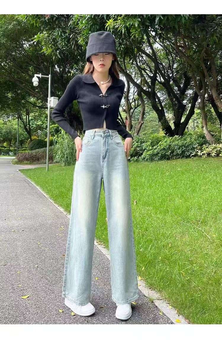 30代ファッション ゆったりハイウエストデニムパンツ
