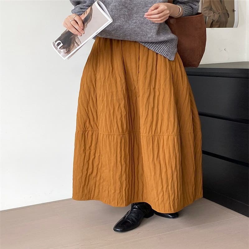30代ファッション ナチュラルプリーツロングスカート