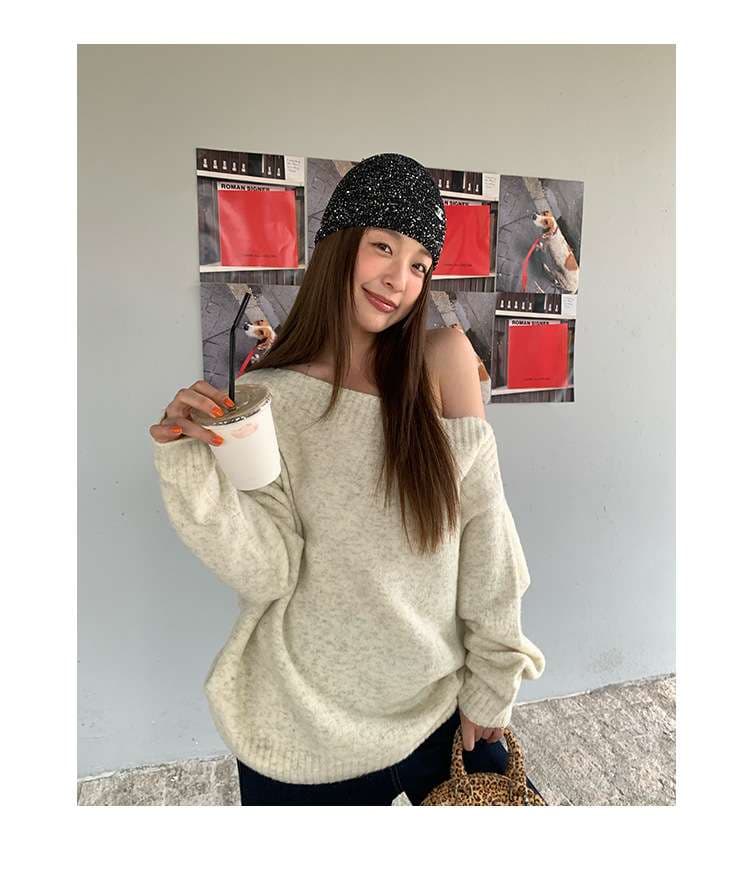 30代ファッション オフショルダーざっくりニット