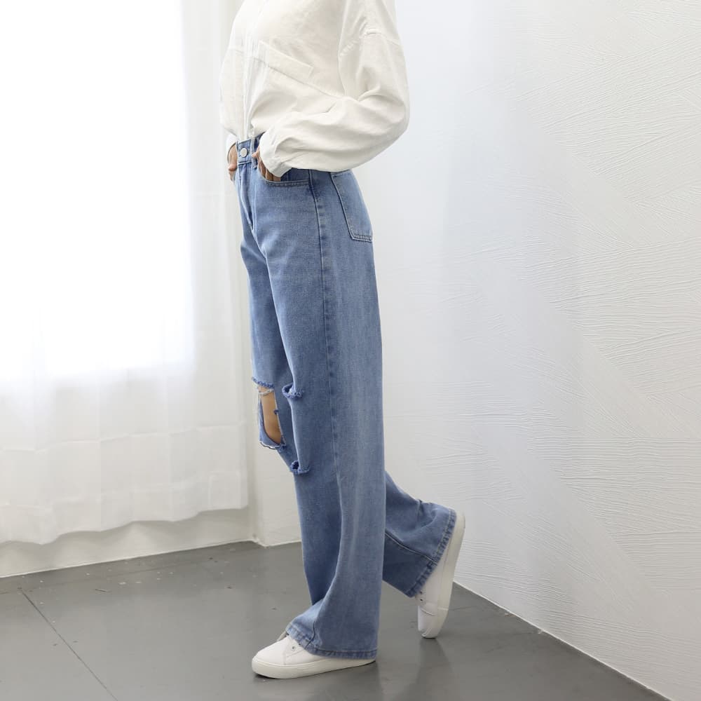 30代ファッション ダメージデニムパンツ ハイウエスト美脚ストレート