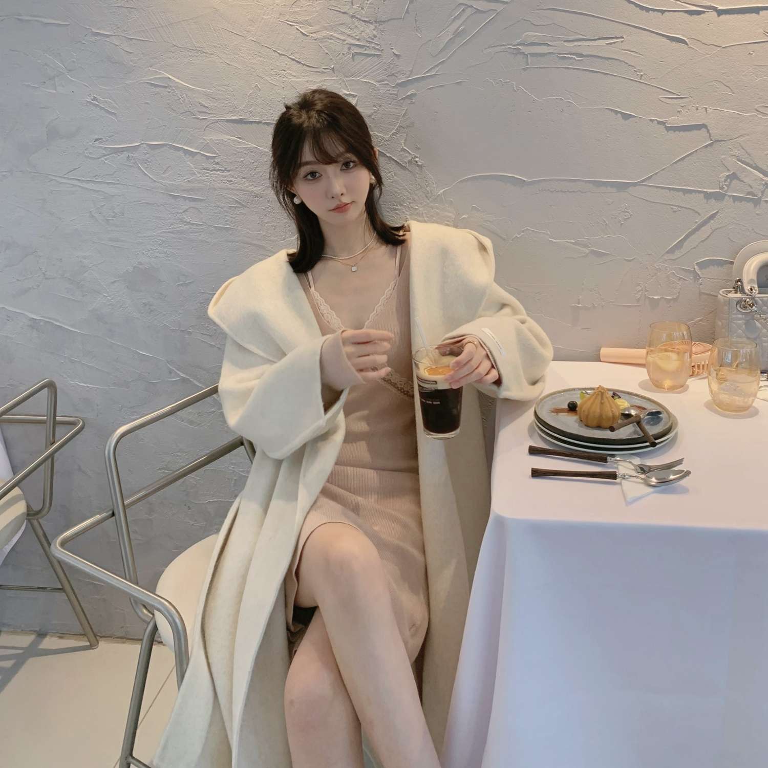 30代ファッション ウール混フード付きゆったりロングコート