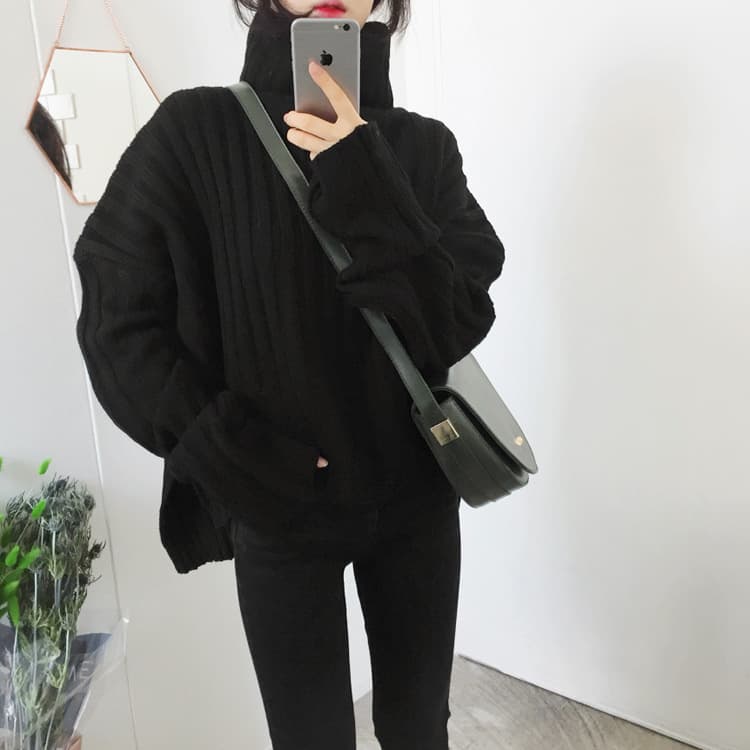 30代ファッション 体型カバー タートルネック編みニットセーター