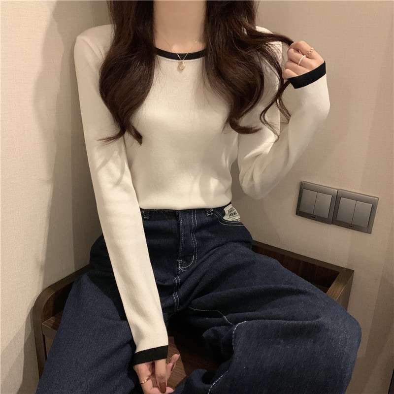 30代ファッション  コントラストトリムカットソー